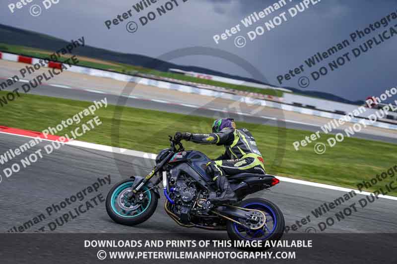 cadwell no limits trackday;cadwell park;cadwell park photographs;cadwell trackday photographs;enduro digital images;event digital images;eventdigitalimages;navarra;no limits trackdays;peter wileman photography;racing digital images;trackday digital images;trackday photos